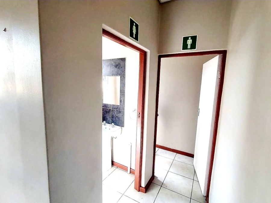 Commercial Property for Sale in Southernwood Eastern Cape